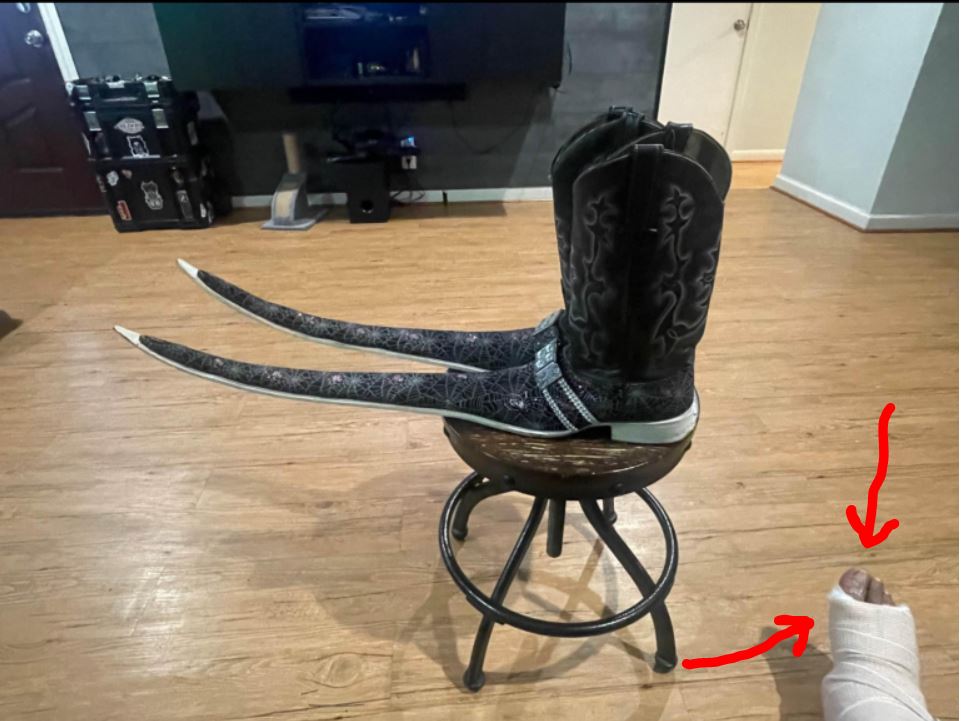 [Linked Image]